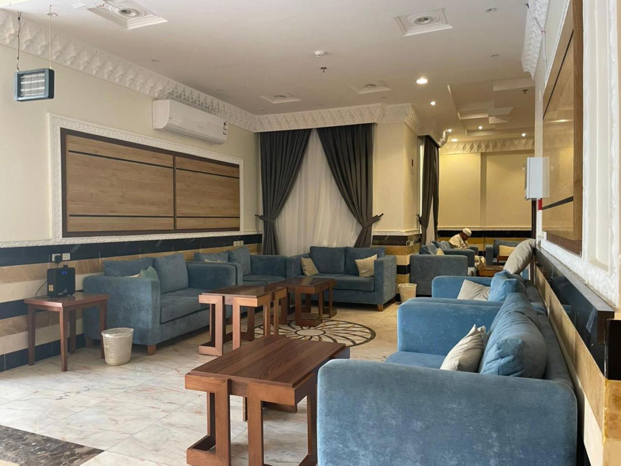 Hotel Oyo 661 Al Tamayoz Al Raqi Al Faisaliyyah *